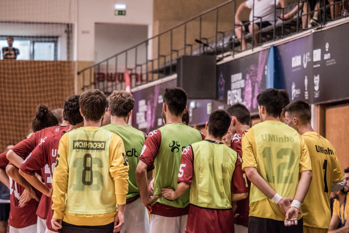 Equipa Masculina apura-se para os quartos de final do EUC Futsal 2019